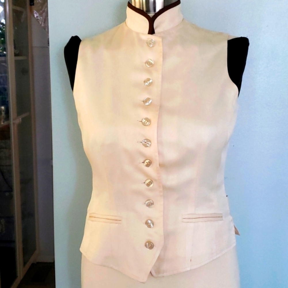 🆕️British Khaki by Robert Light on amazing quality VEST